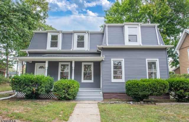 55 Lakeside Ave - 55 Lakeside Avenue, Pompton Lakes, NJ 07442 55 Lakeside Ave - 55 Lakeside Avenue, Pompton Lakes, NJ 07442