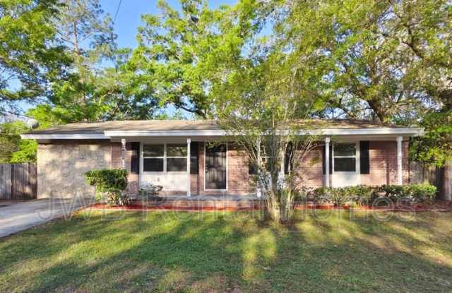 2432 Firestone Rd photos photos