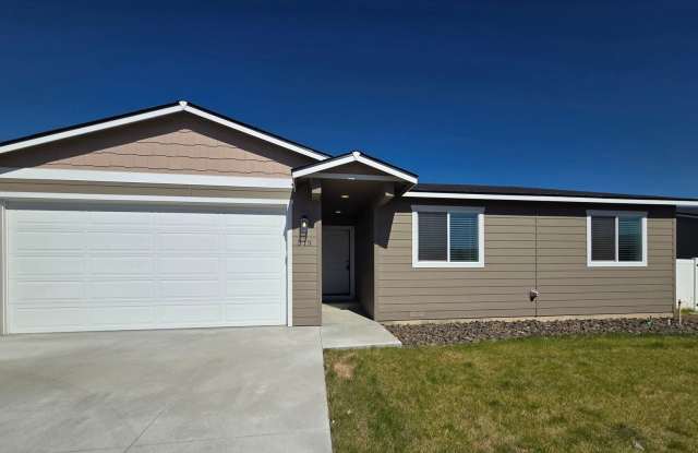 **New Construction** FOUR Bedroom House for Rent in Eastmont School District! photos photos