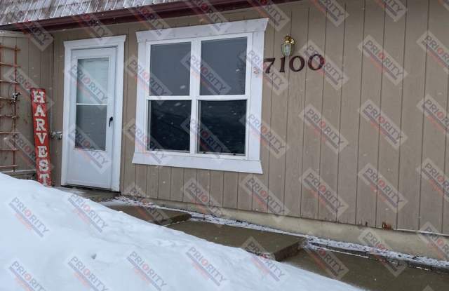 2 bedroom, 1.5 bath 1,484 sqft photos photos