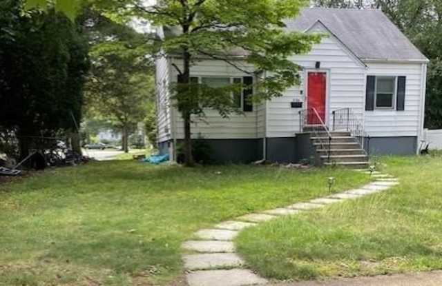 336 Eastside Avenue photos photos