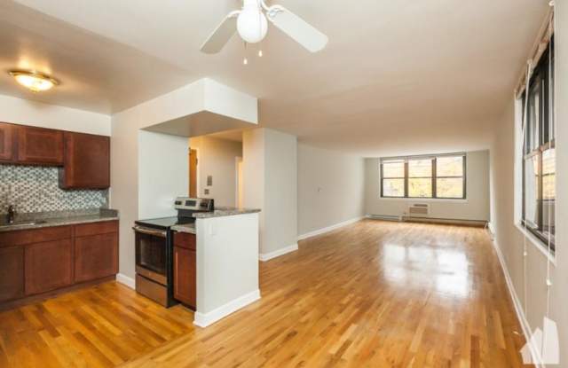 1446 N Dearborn St photos photos