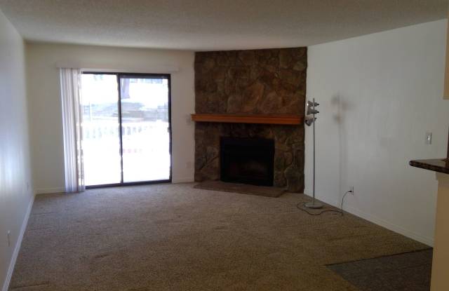Condo for rent - Aurora CO 80017 - 1bd 1 ba, just minutes away from Buckley AFB photos photos