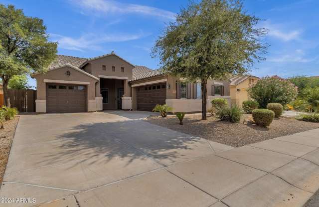 1353 W HOLSTEIN Trail - 1353 West Holstein Trail, San Tan Valley, AZ 85143
