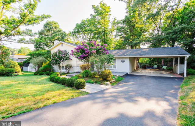 8901 BEAUCHAMP Drive photos photos