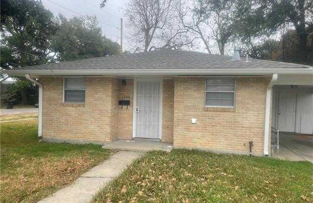 1402 BEHRMAN Avenue photos photos