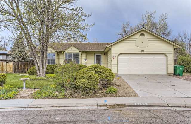 Spacious 5 Bedroom 2 Bath Single Family Home photos photos