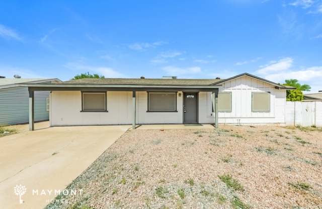 4742 North 82nd Avenue photos photos