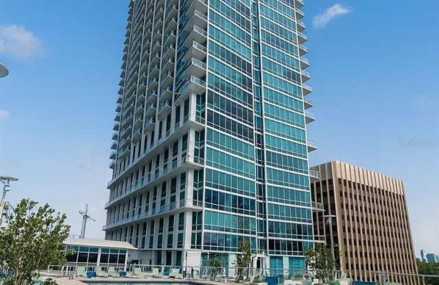 150 E ROBINSON STREET photos photos