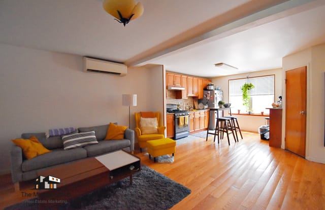 654 Metropolitan Ave - 654 Metropolitan Avenue, Brooklyn, NY 11211