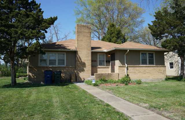 2020 Stratford Road photos photos