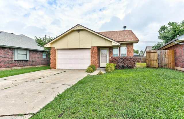 Charming 2-Bedroom, 1-Bathroom Home in Peaceful and Friendly Neighborhood! photos photos