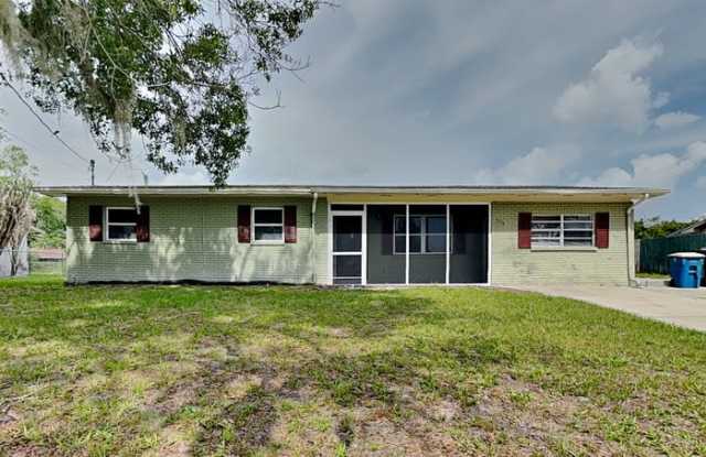 1175 Luke Avenue photos photos