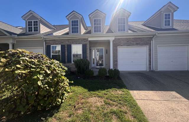 Beautiful 2-Bed, 2.5-Bath Townhouse in Harbor Village photos photos
