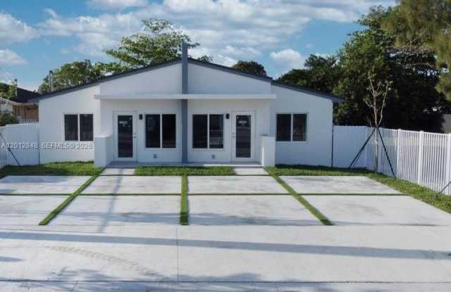 12060 SW 216 th photos photos