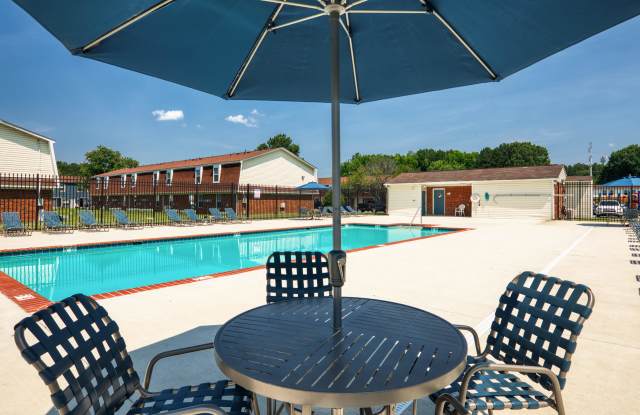 Woodbriar Apartments photos photos
