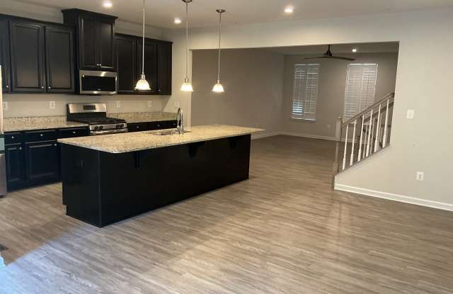 8287 Kippis Road Gallery 2