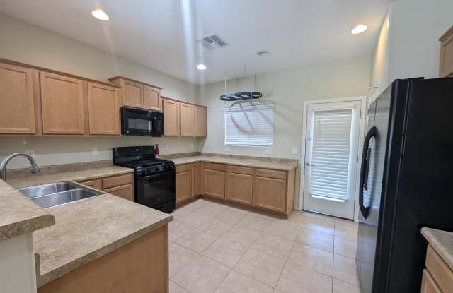 2363 N SMITHSONIAN Drive Gallery 4