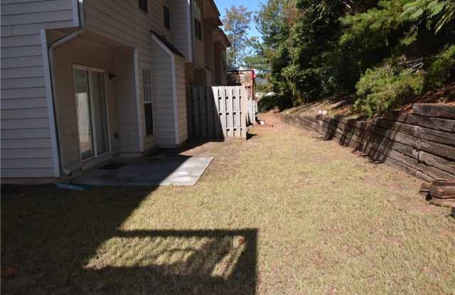 6021 Grovegate Lane Gallery 4