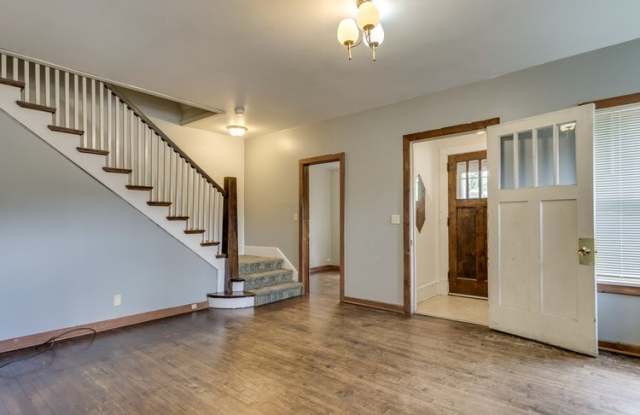 305 Washington Street - 1 photos photos