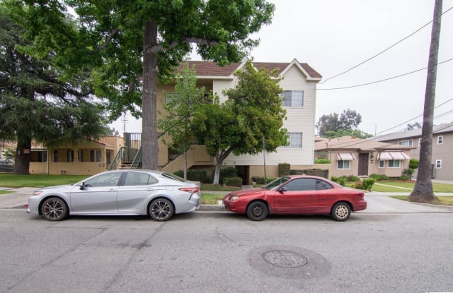 404 Lincoln Avenue - 404 Lincoln Avenue, Glendale, CA 91205