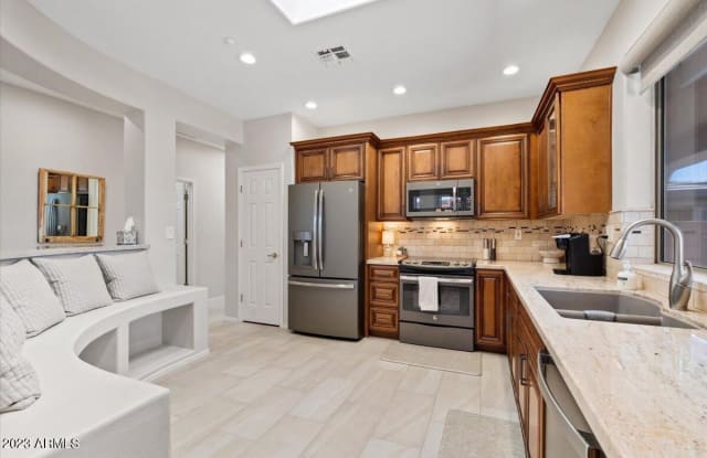 41410 N FAIRGREEN Way - 41410 North Fairgreen Way, Anthem, AZ 85086 41410 N FAIRGREEN Way - 41410 North Fairgreen Way, Anthem, AZ 85086