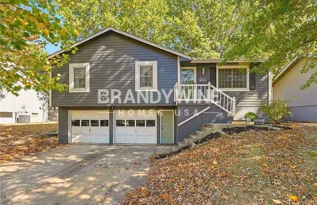 941 Northeast Bristol Drive photos photos