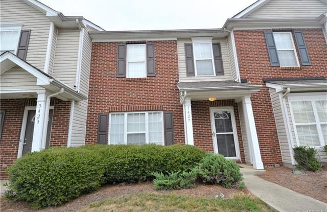 3427 Calpella Court - 3427 Calpella Court, Charlotte, NC 28262