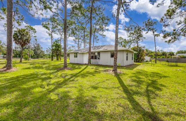 5528 Avocado Boulevard - 5528 Avocado Boulevard, The Acreage, FL 33411