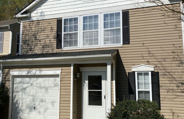 3107 Meadow Knoll Drive - 3107 Meadow Knoll Drive, Charlotte, NC 28269