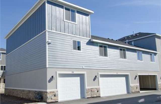 242 N 750 E photos photos