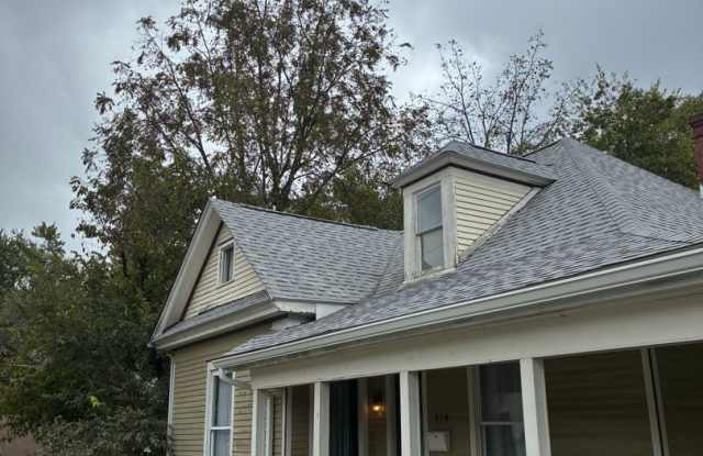 Charming 3-Bedroom Character-Filled Home! Gallery 1