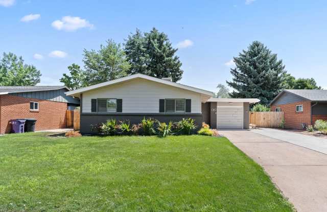 Beautiful Home in Southeast Denver photos photos