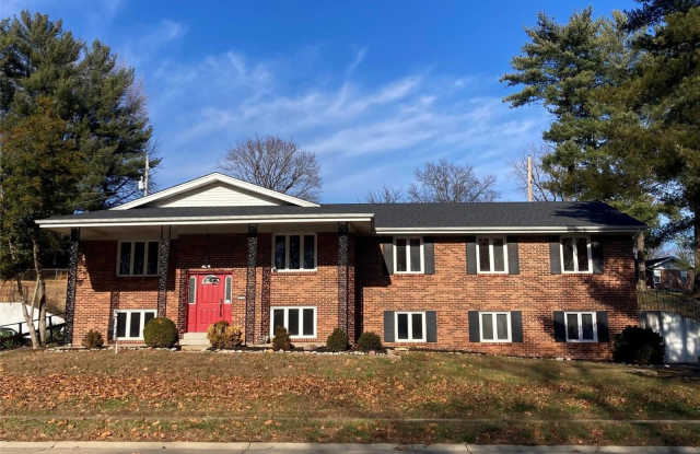 274 Glen Hollow Drive - 274 Glen Hollow Drive, Chesterfield, MO 63017