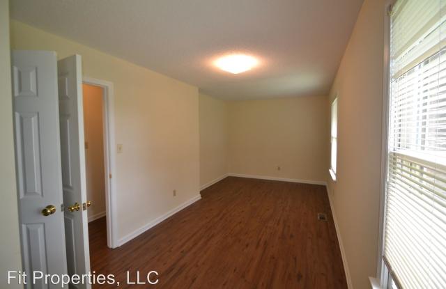 3711 Dorothys Lane Gallery 3