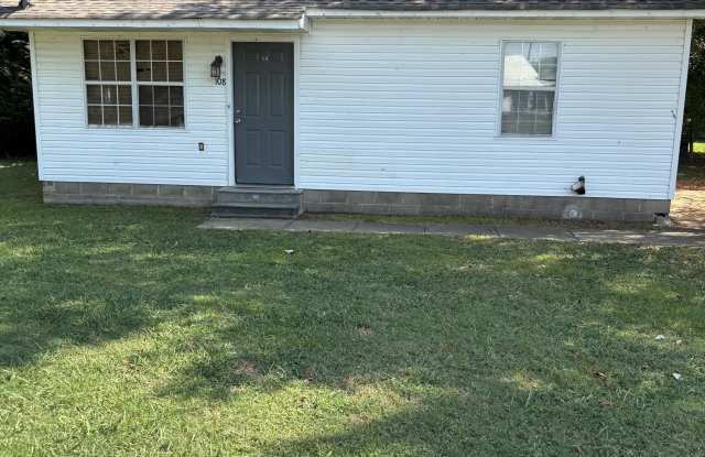 108 Tuxedo Drive photos photos