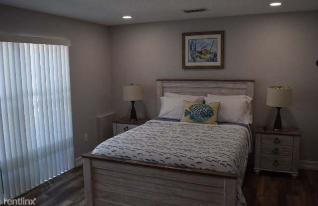 3650 NE Indian River Dr Gallery 2