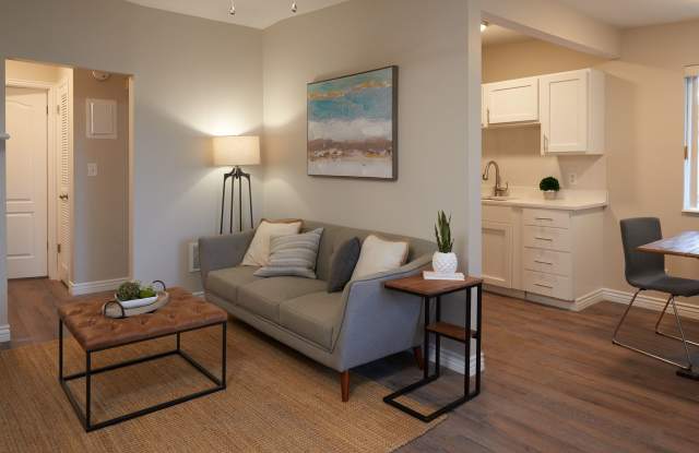 Baird 4-Plexes photos photos