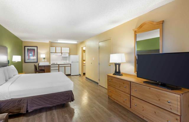 Select Suites Denver - Cherry Creek Gallery 3