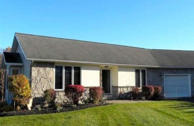 7 Pineview Court unit: A photos photos