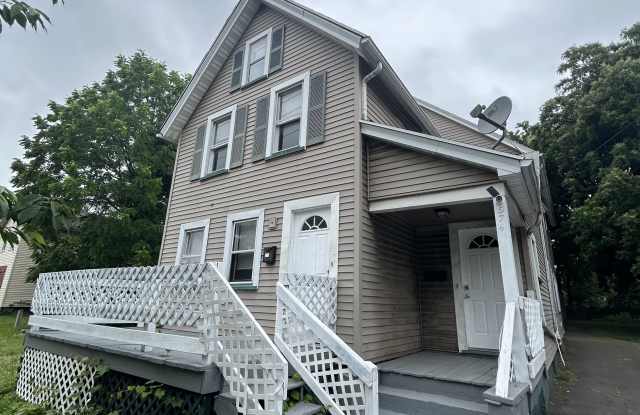 574 Maple Street (Campbell Property Boysell LLC) - Upper photos photos
