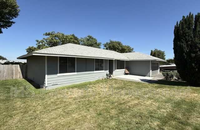 1613 S Palouse Pl photos photos