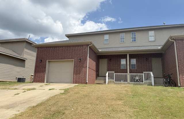 603 Southwest Loudon Drive - 1 photos photos