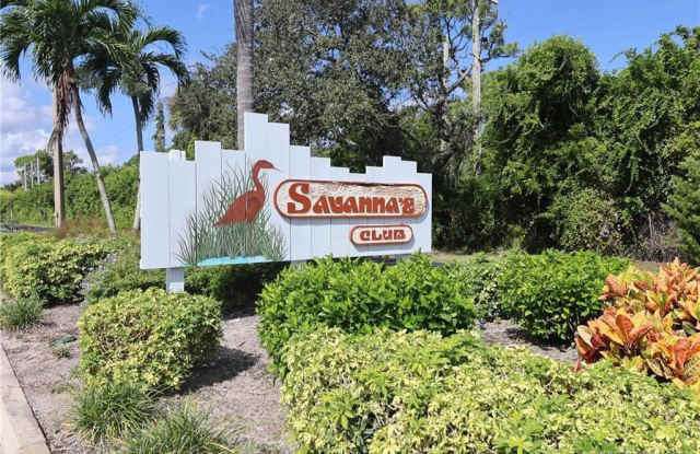 2083 NE Collins Circle unit: 90 photos photos