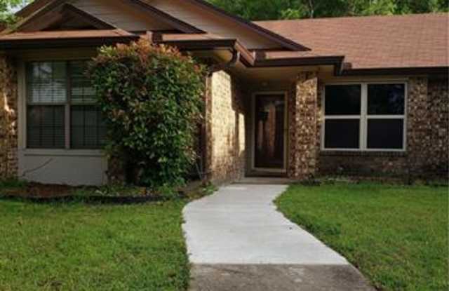 8016 Rice Drive Gallery 2
