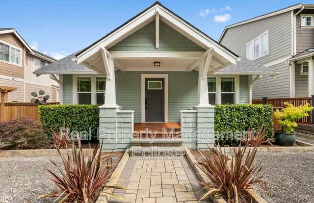 26616 NE Valley St photos photos