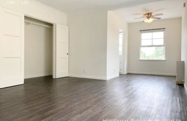 5932 Melrose Avenue - 5932 Melrose Avenue, Los Angeles, CA 90004