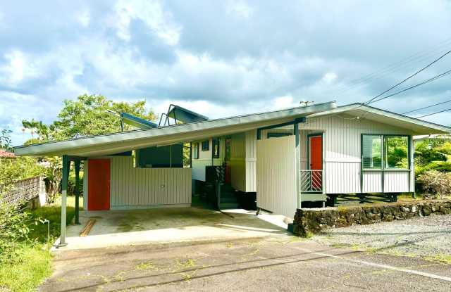 Kaumana Home with Modern Upgrades - 165 Terrace Drive, Hilo, HI 96720