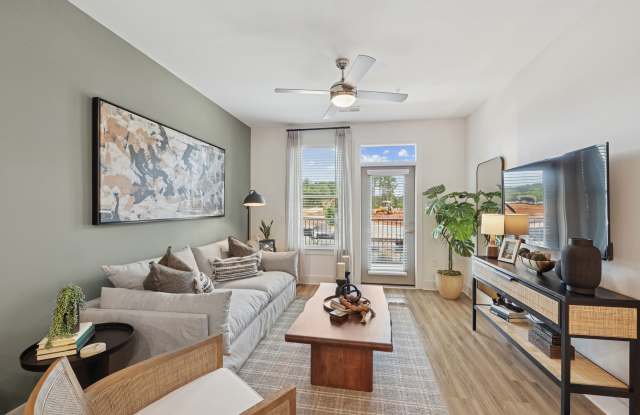 Accent Overlook Gallery 4