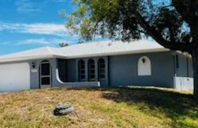 3741 Citrus St photos photos